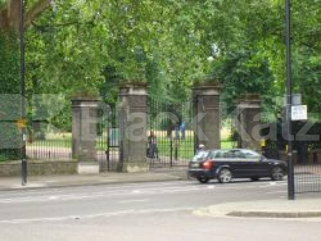 			New Instruciton, 4 Bedroom, 1 bath, 1 reception Flat			 Lancaster Gate, Lancaster Gate